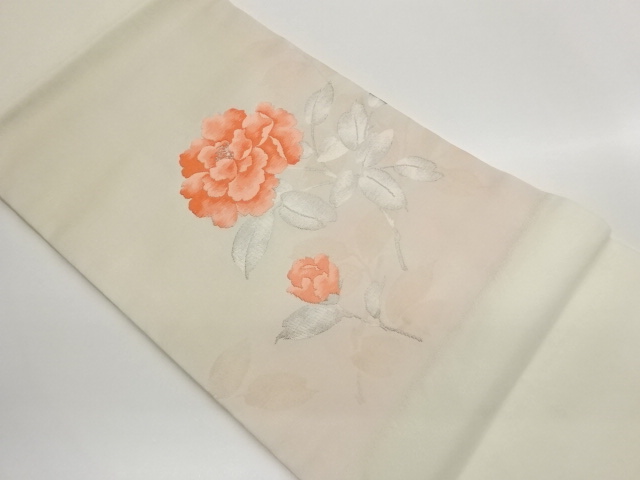 牡丹模様織出し開き名古屋帯（額縁仕立て）